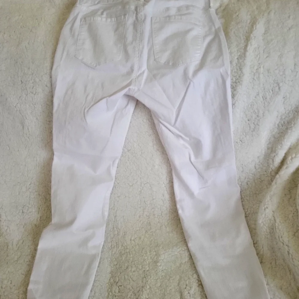 NWOT Jessica Simpson Jeans - Picture 2 of 6